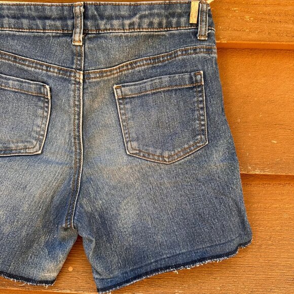 Cherokee Girls Denim Shorts Size 10/12 Blue With Frayed Hem - Picture 8 of 9